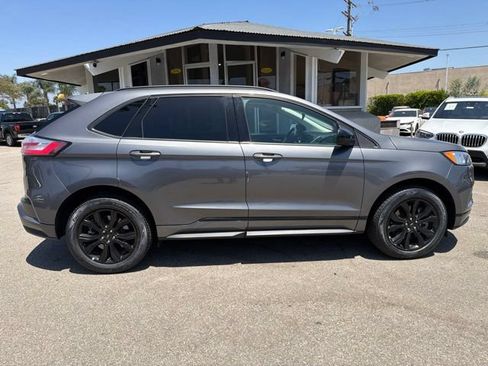 Used 2023 Ford Edge SE w/ Black Appearance Package AWD/4WD image 8