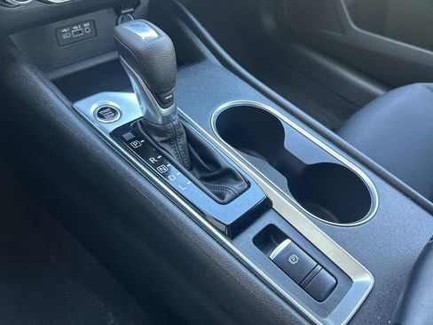 Used 2022 Nissan Altima 2.5 SV AWD/4WD image 20
