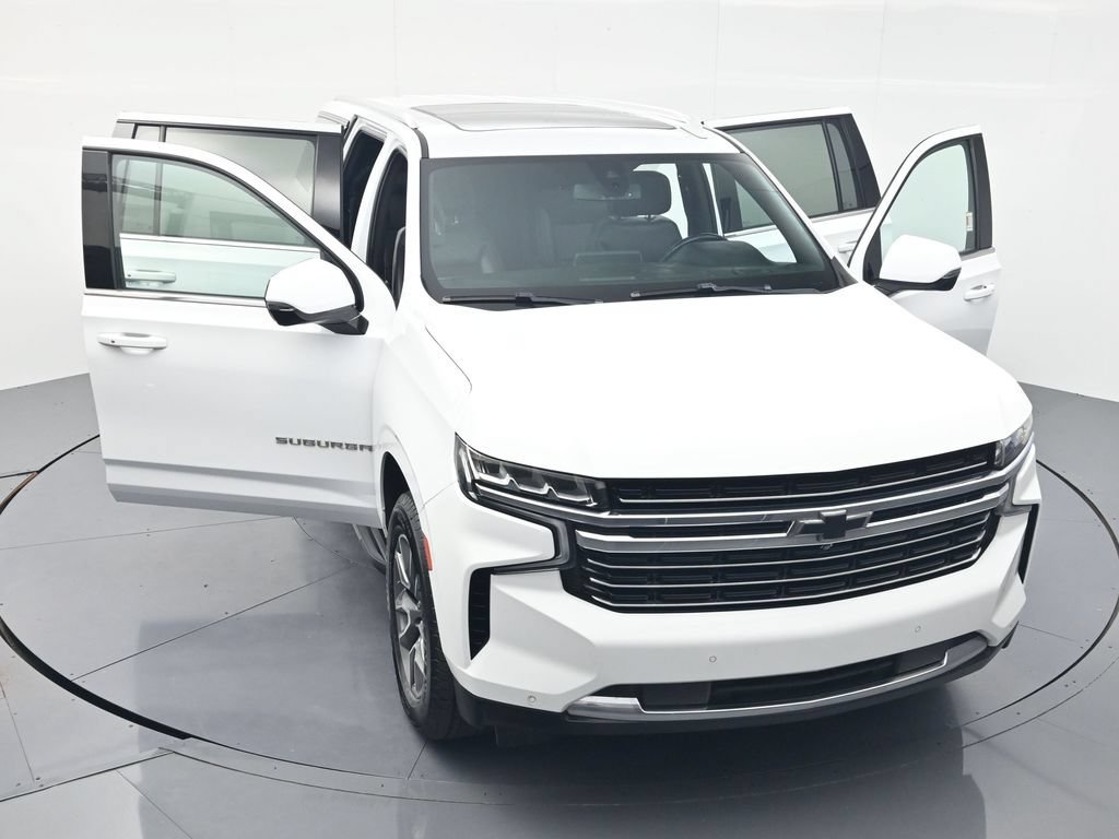Used 2022 Chevrolet Suburban LT w/ LT Signature Plus Package AWD/4WD image 52