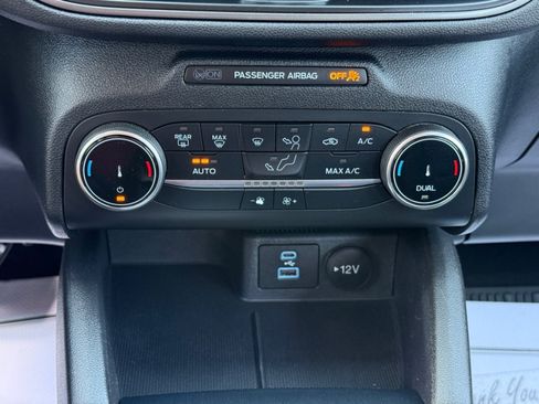 Used 2023 Ford Escape Active FWD image 17