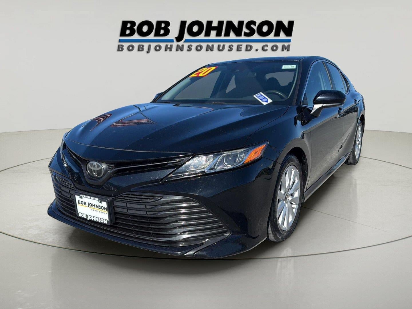 Used 2020 Toyota Camry LE FWD image 5
