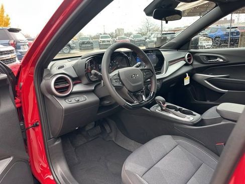 New 2026 Chevrolet Trax RS w/ Sunroof Package image 12