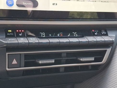 Used 2025 Toyota Camry SE w/ Multimedia Upgrade Package FWD image 16