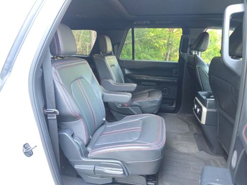 Used 2024 Ford Expedition Max Limited AWD/4WD image 23