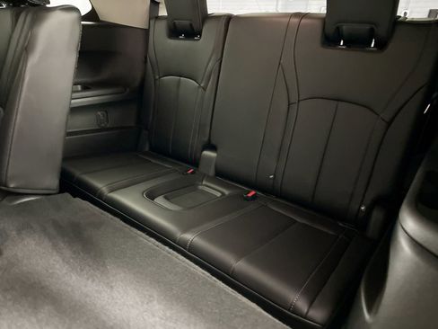 Used 2025 INFINITI QX60 Sensory w/ Vision Package AWD/4WD image 44