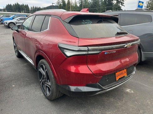 Used 2025 Chevrolet Equinox EV LT w/ Convenience Package II image 3