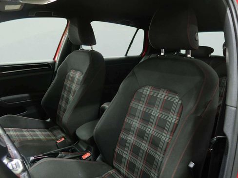 Used 2017 Volkswagen GTI 4-Door FWD image 31