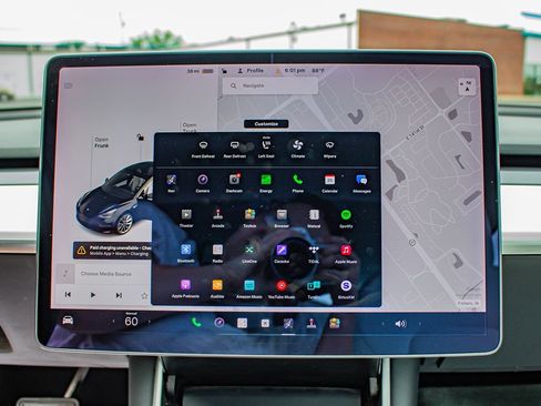 Used 2020 Tesla Model 3 Standard Range Plus RWD image 25