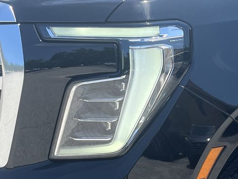 New 2026 GMC Yukon Denali RWD image 9