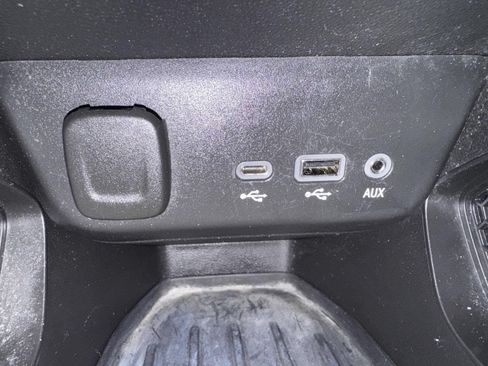 Certified 2021 Chevrolet TrailBlazer LS FWD image 23
