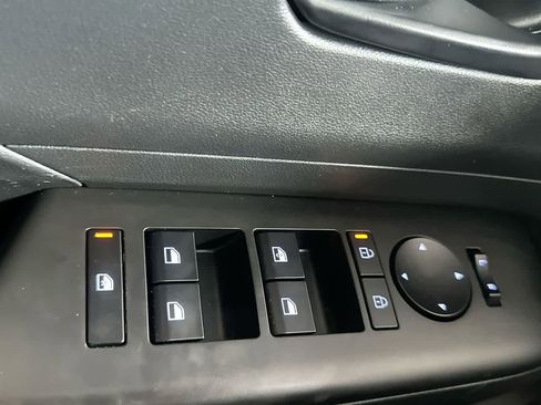 Used 2024 Hyundai Kona SEL FWD image 17