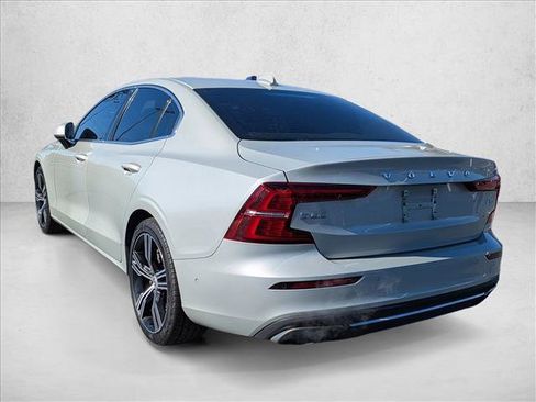 Used 2022 Volvo S60 B5 Inscription w/ Advanced Package image 7