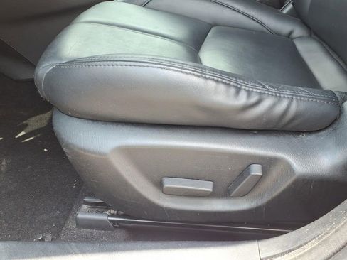 Used 2018 MAZDA MAZDA3 Touring FWD image 21