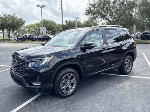Certified 2024 Honda Passport TrailSport image 8