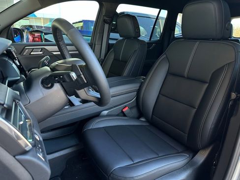 New 2026 GMC Acadia Elevation w/ Black Edition image 13