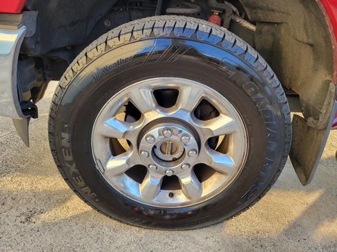 Used 2016 Ford F250 Lariat w/ Lariat Ultimate Package image 18