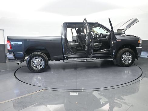 Used 2019 RAM 2500 Big Horn AWD/4WD image 76