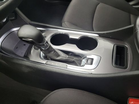 Used 2022 Chevrolet Malibu LT image 26