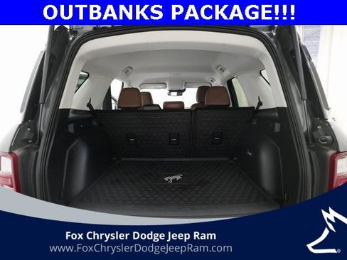 Used 2024 Ford Bronco Sport Outer Banks image 10