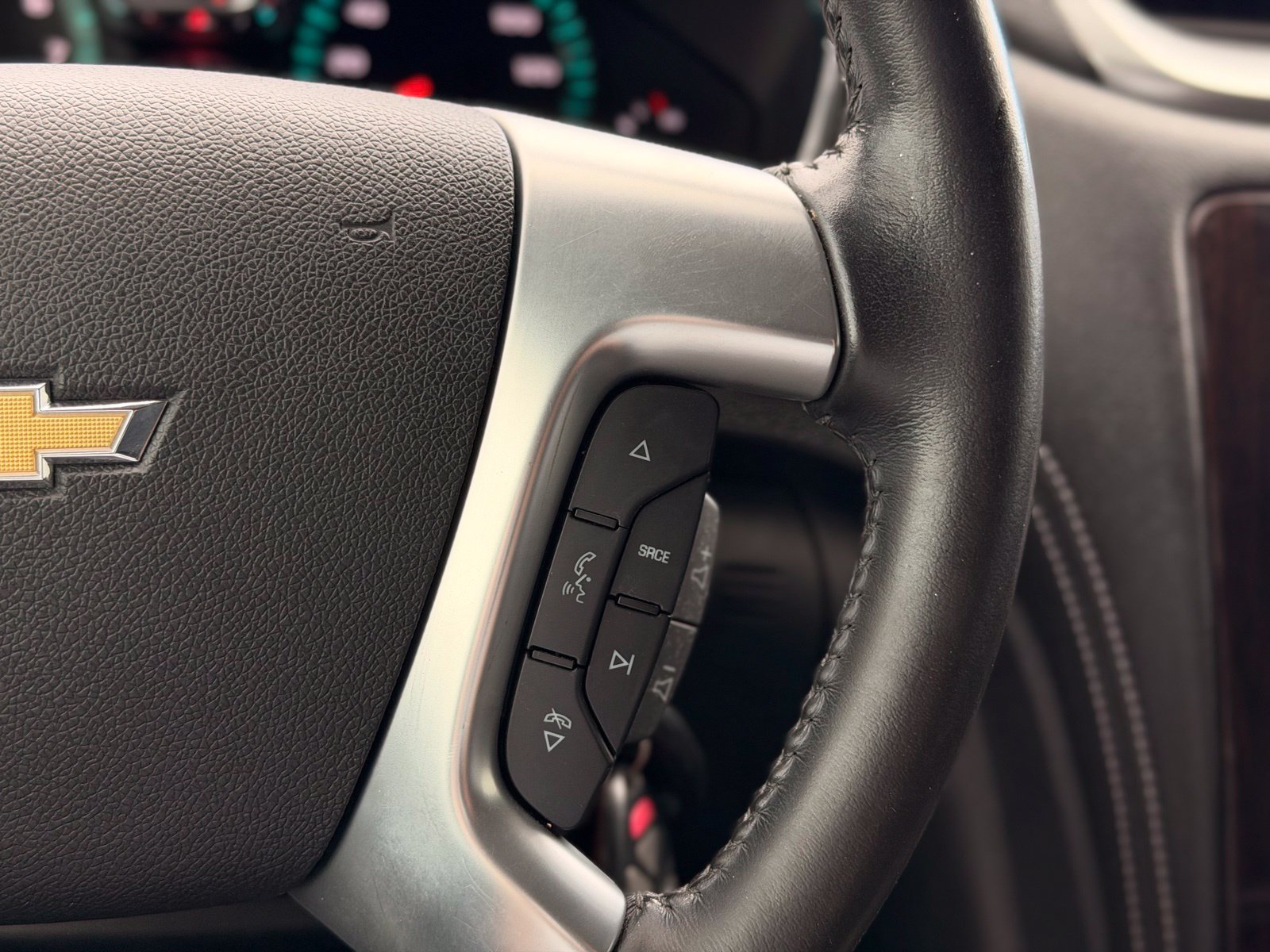 Used 2015 Chevrolet Traverse LT AWD/4WD image 35