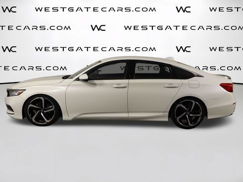 Used 2018 Honda Accord Sport image 5