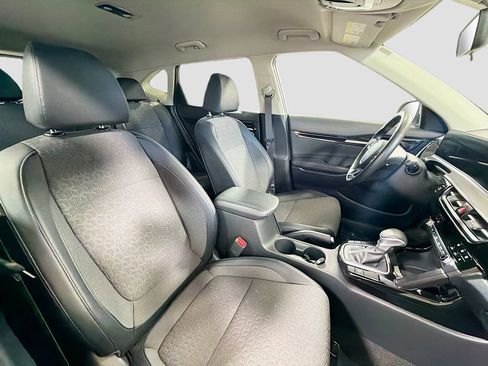 Used 2025 Kia Seltos S FWD image 28