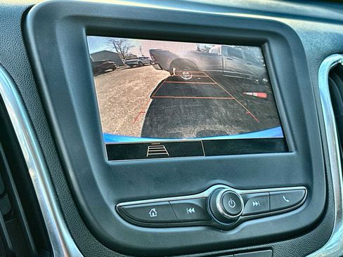 Certified 2024 Chevrolet Equinox LT image 22