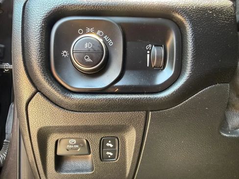 Used 2021 RAM 1500 Big Horn w/ Trailer Tow Group RWD image 36