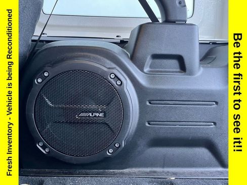 Used 2022 Jeep Wrangler Unlimited Sahara w/ Cold Weather Group image 30