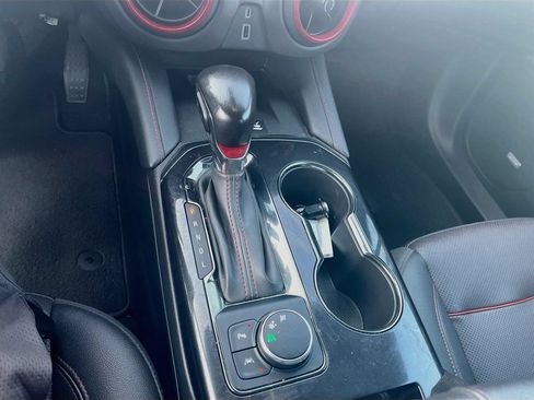 Used 2022 Chevrolet Blazer RS w/ Enhanced Convenience Package FWD image 17