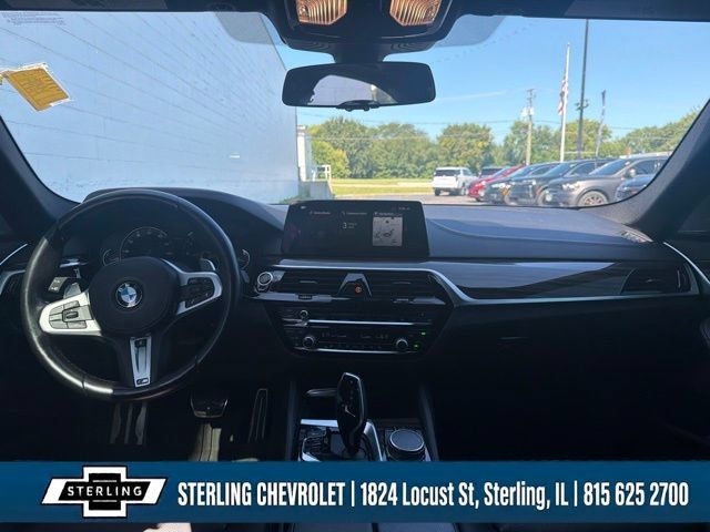 Used 2018 BMW 530i xDrive AWD/4WD image 9