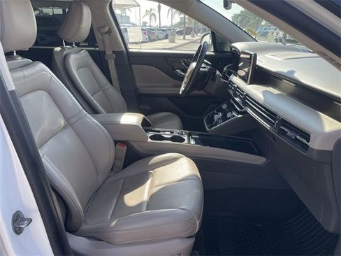 Used 2021 Lincoln Corsair Reserve w/ Equipment Group 201A image 28