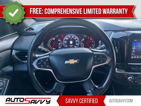 Used 2023 Chevrolet Traverse Premier FWD image 11