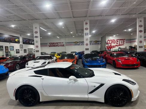 Used 2015 Chevrolet Corvette Stingray Coupe w/ 2LT Preferred Equipment Group image 5