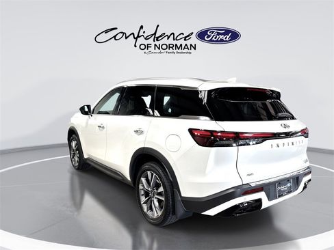 Used 2023 INFINITI QX60 Luxe w/ Cargo Package image 3