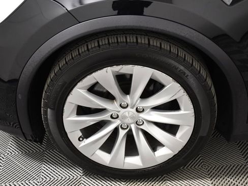 Used 2019 Tesla Model X Long Range AWD/4WD image 11