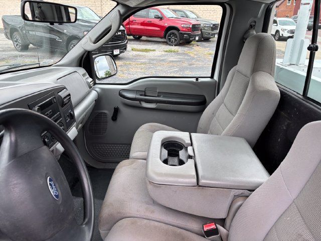 Used 2006 Ford F250 XL AWD/4WD image 9
