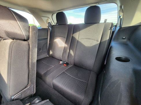 Used 2019 Dodge Journey SE FWD image 22