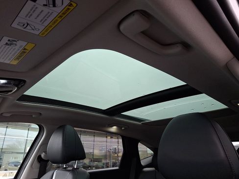 Certified 2023 Hyundai Tucson Limited w/ Cargo Package image 14