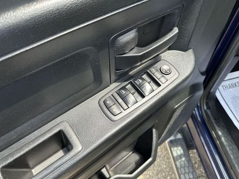 Used 2018 RAM 1500 Express w/ Express Value Package AWD/4WD image 17