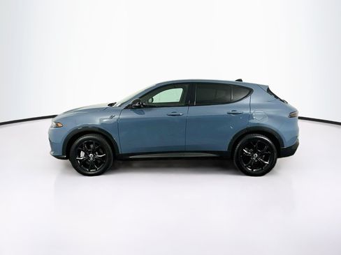Used 2024 Dodge Hornet R/T Plus w/ R/T Blacktop Package AWD/4WD image 4