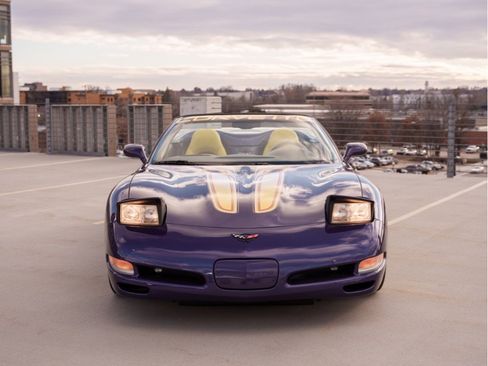 Used 1998 Chevrolet Corvette Convertible w/ Memory Pkg image 15