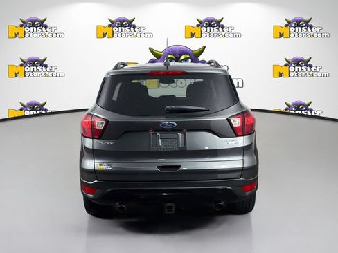 Used 2019 Ford Escape Titanium AWD/4WD image 6