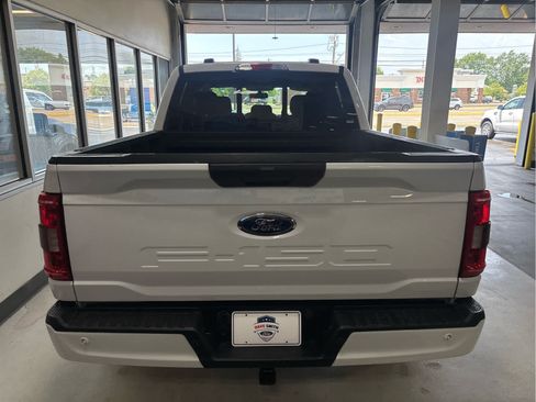 Certified 2021 Ford F150 XLT w/ Equipment Group 301A Mid AWD/4WD image 5