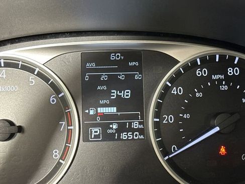 Used 2025 Nissan Kicks Play S FWD image 18