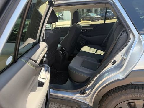 Certified 2024 Subaru Outback Onyx Edition XT AWD/4WD image 13