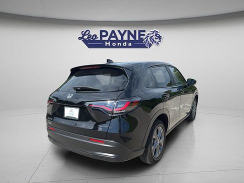 Used 2026 Honda HR-V LX image 5