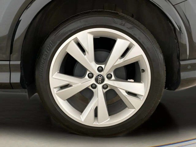 Used 2023 Audi Q4 e-tron Premium Plus w/ Premium Plus AWD/4WD image 88
