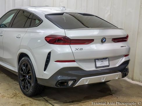 Used 2023 BMW X6 xDrive40i w/ M Sport Package image 4