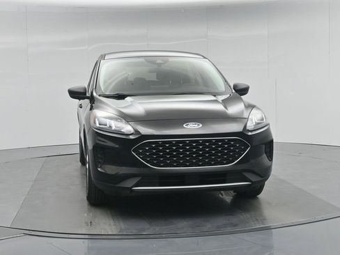 Certified 2022 Ford Escape SE image 27